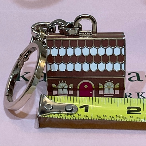Kate Spade Gingerbread Keychain - Picture 12 of 14